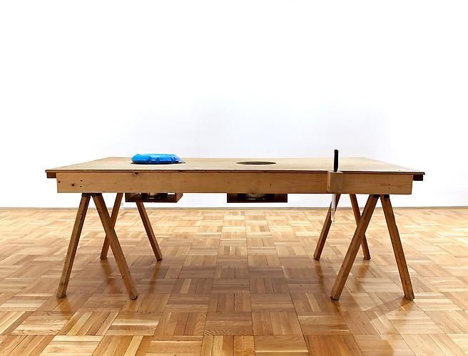 Mike Kelley, Torture Table, 1992