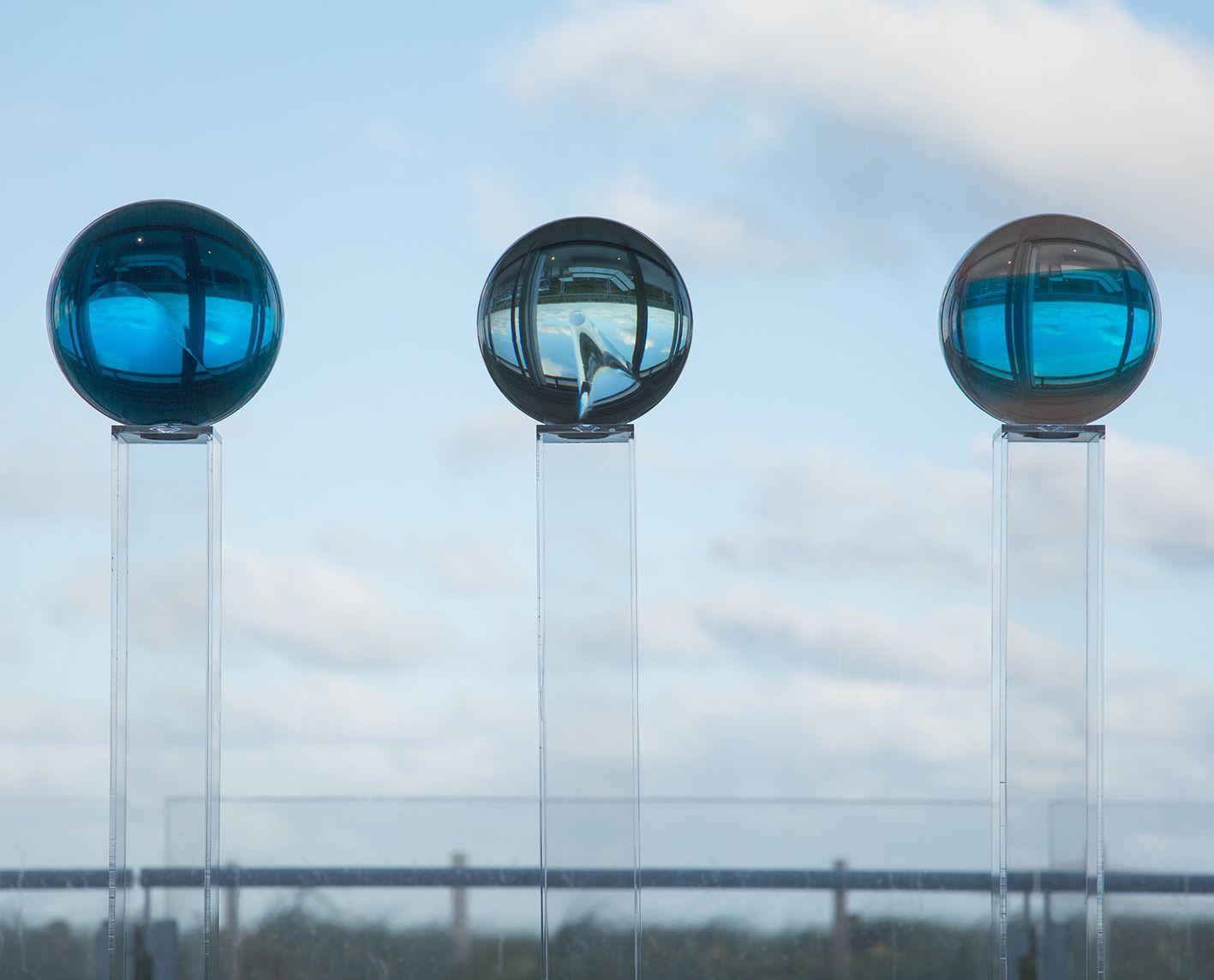 HELEN PASHGIAN LAX-MIA: Light + Space curated by Parallel Projects
