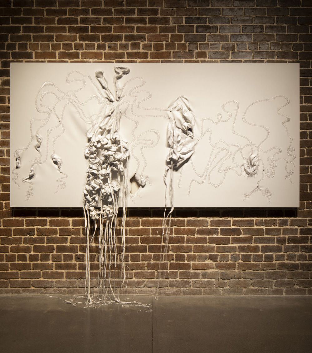 NICHOLAS HLOBO, Unyukelo