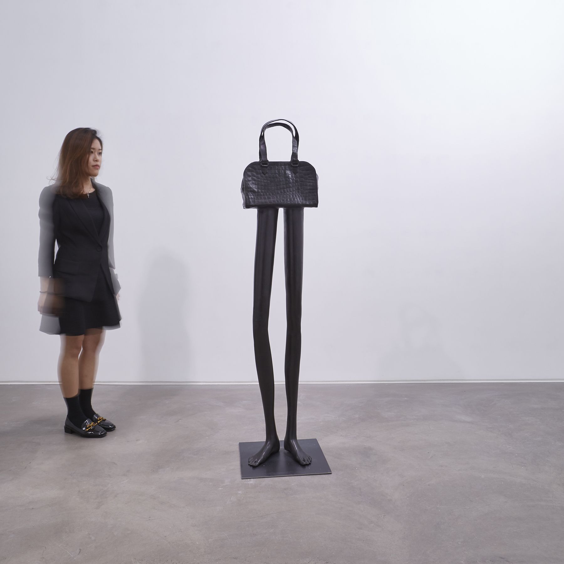 Erwin Wurm, Installation view, Lehmann Maupin, Hong Kong, 2019â