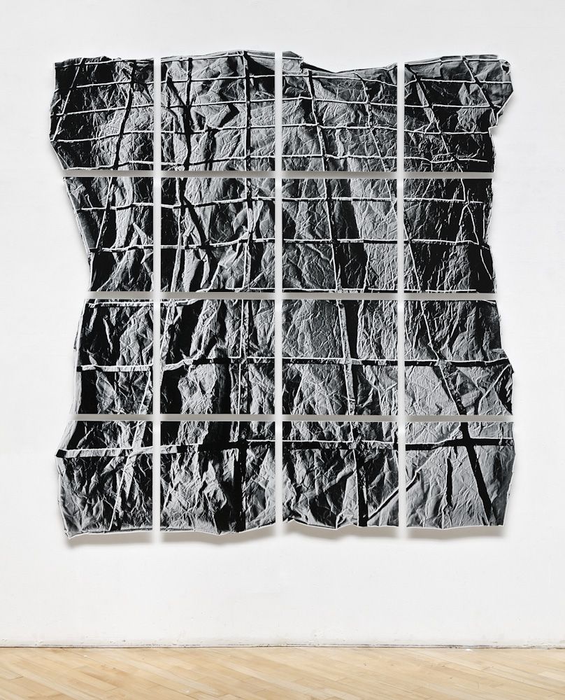 Surface Dis/Tension (Recursion)