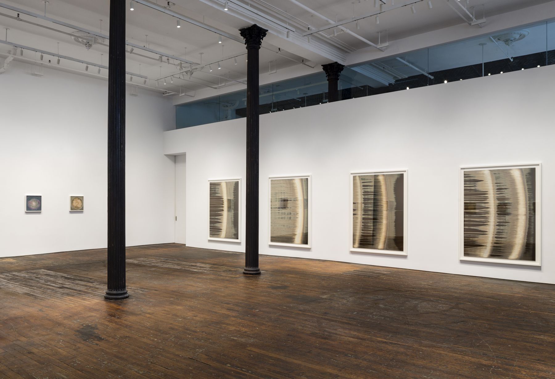 Dove Allouche: Le beau danger – installation view 8
