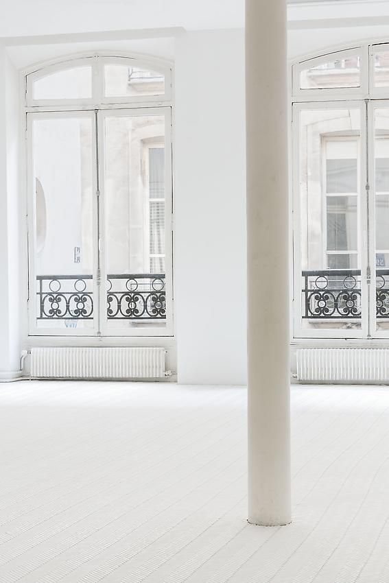 Peter Freeman, Inc., Paris
