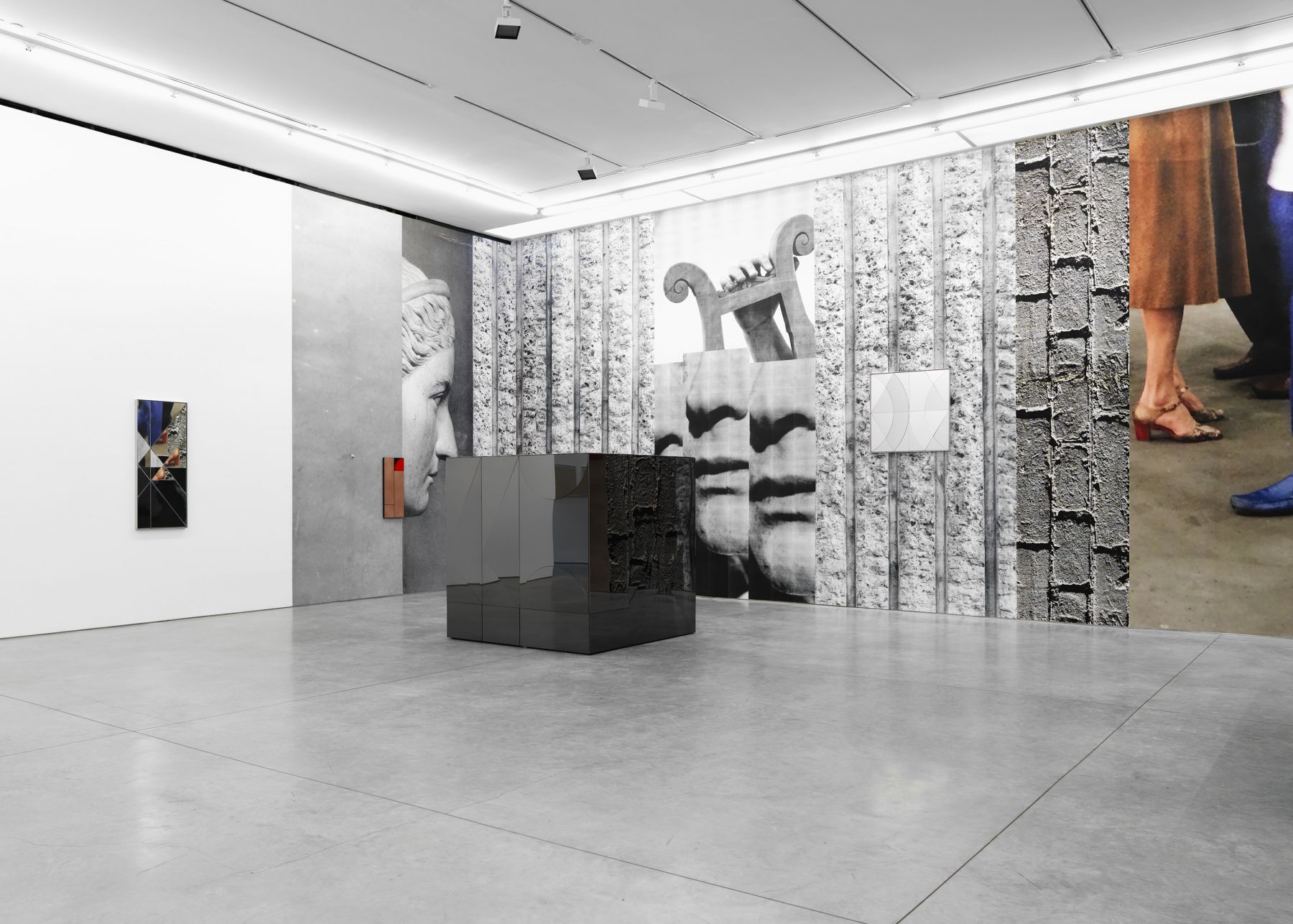 Chapter (Installation View)