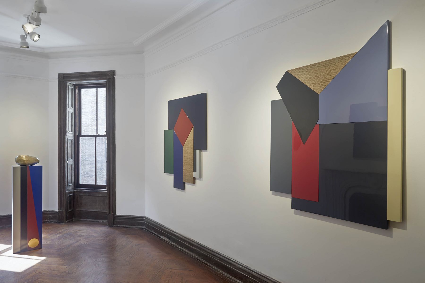 Andisheh Avini (Installation View), 118 East 64th Street, 2015