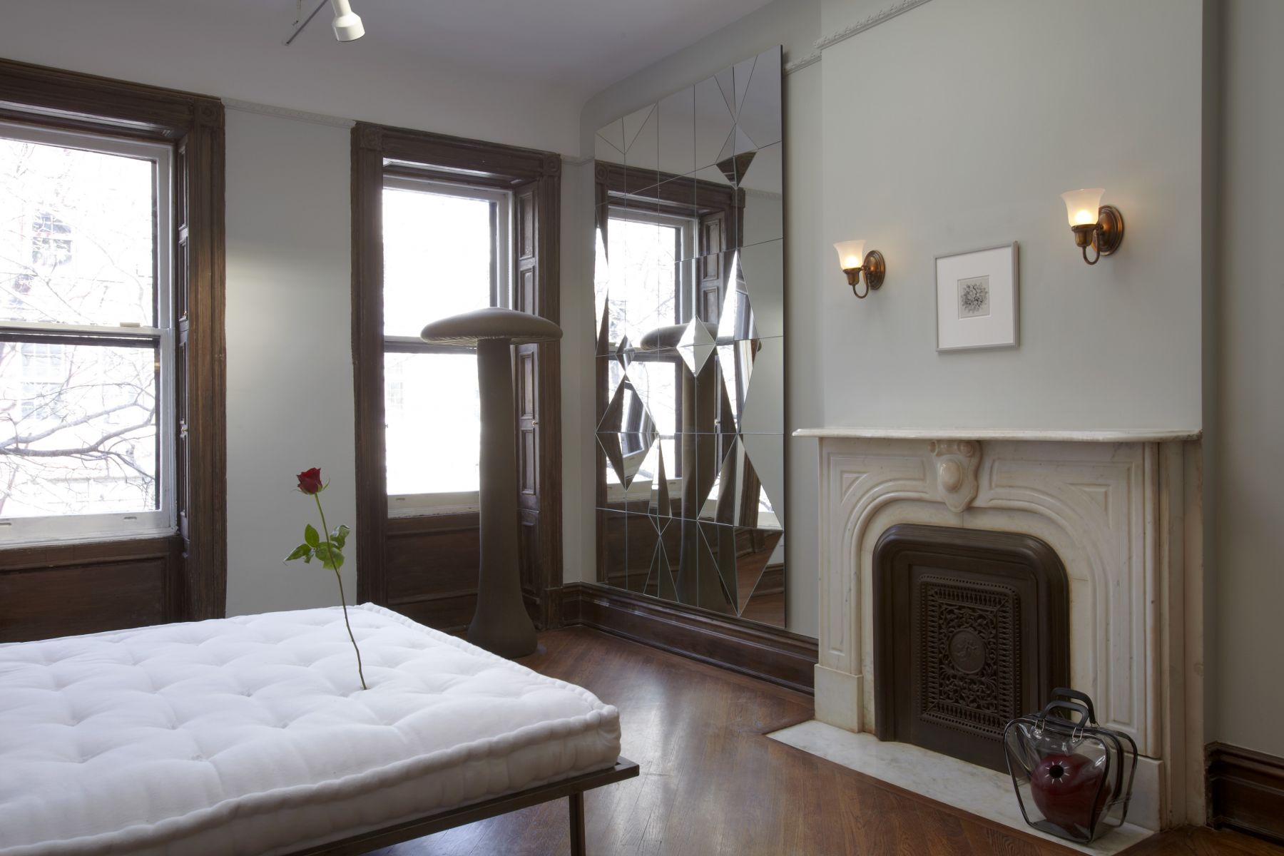 dwelling (Installation View), Marianne Boesky Gallery, Uptown, 2011