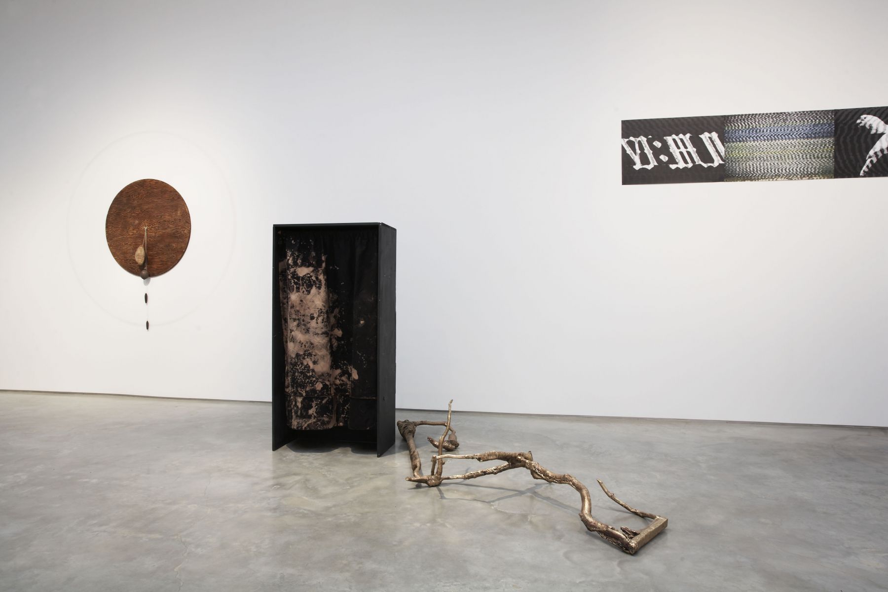 Jay Heikes: Like a Broken Record (Installation View), Marianne Boesky Gallery, 2007