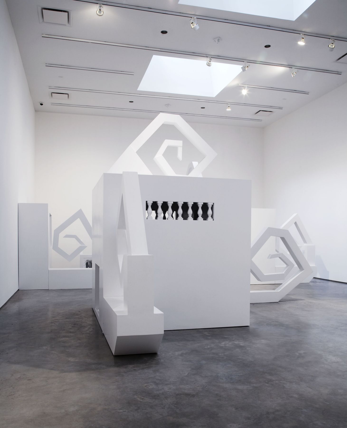 sculpture with twisting pieces by liz craft
