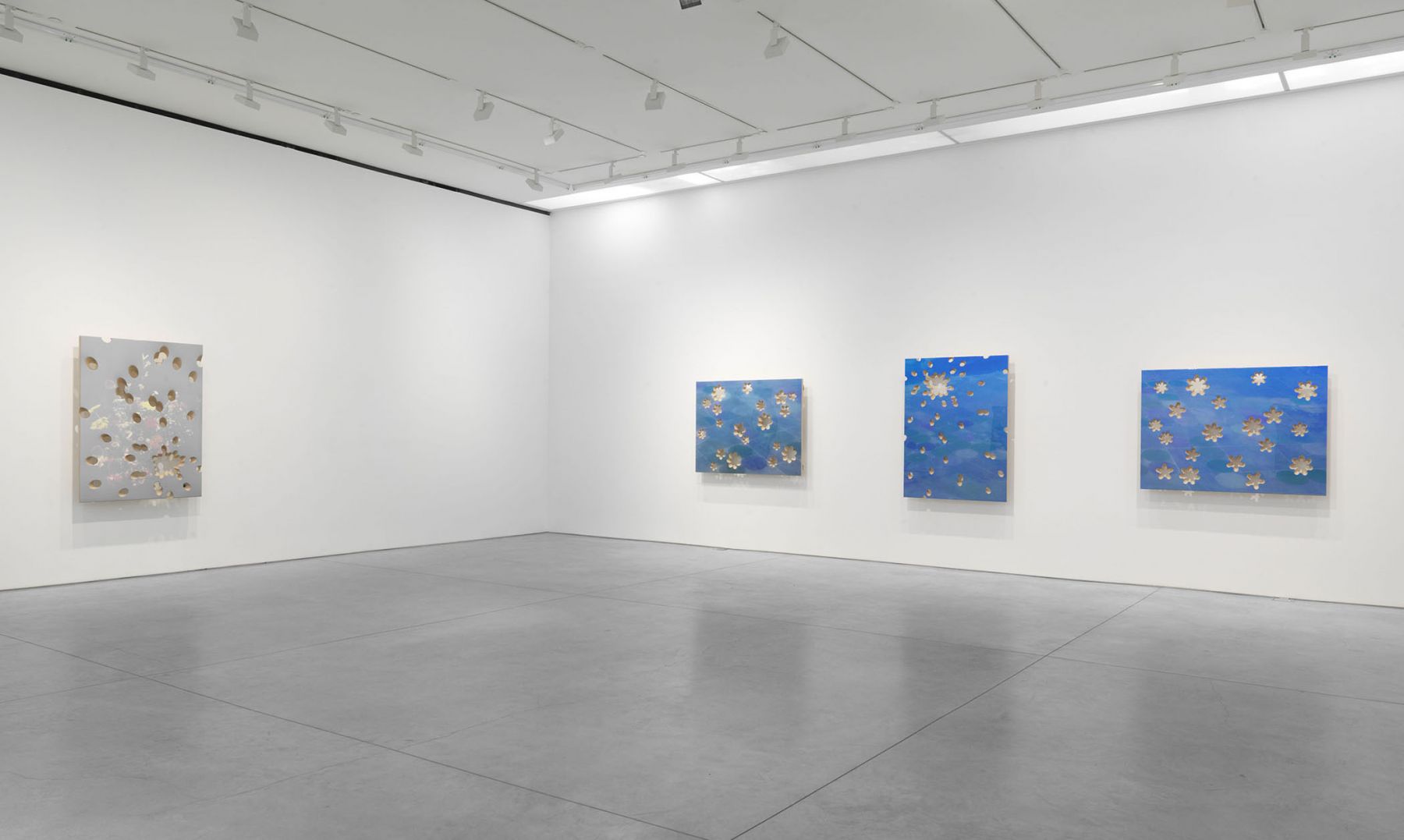 any fallow field (Installation View), Boesky East, 2016