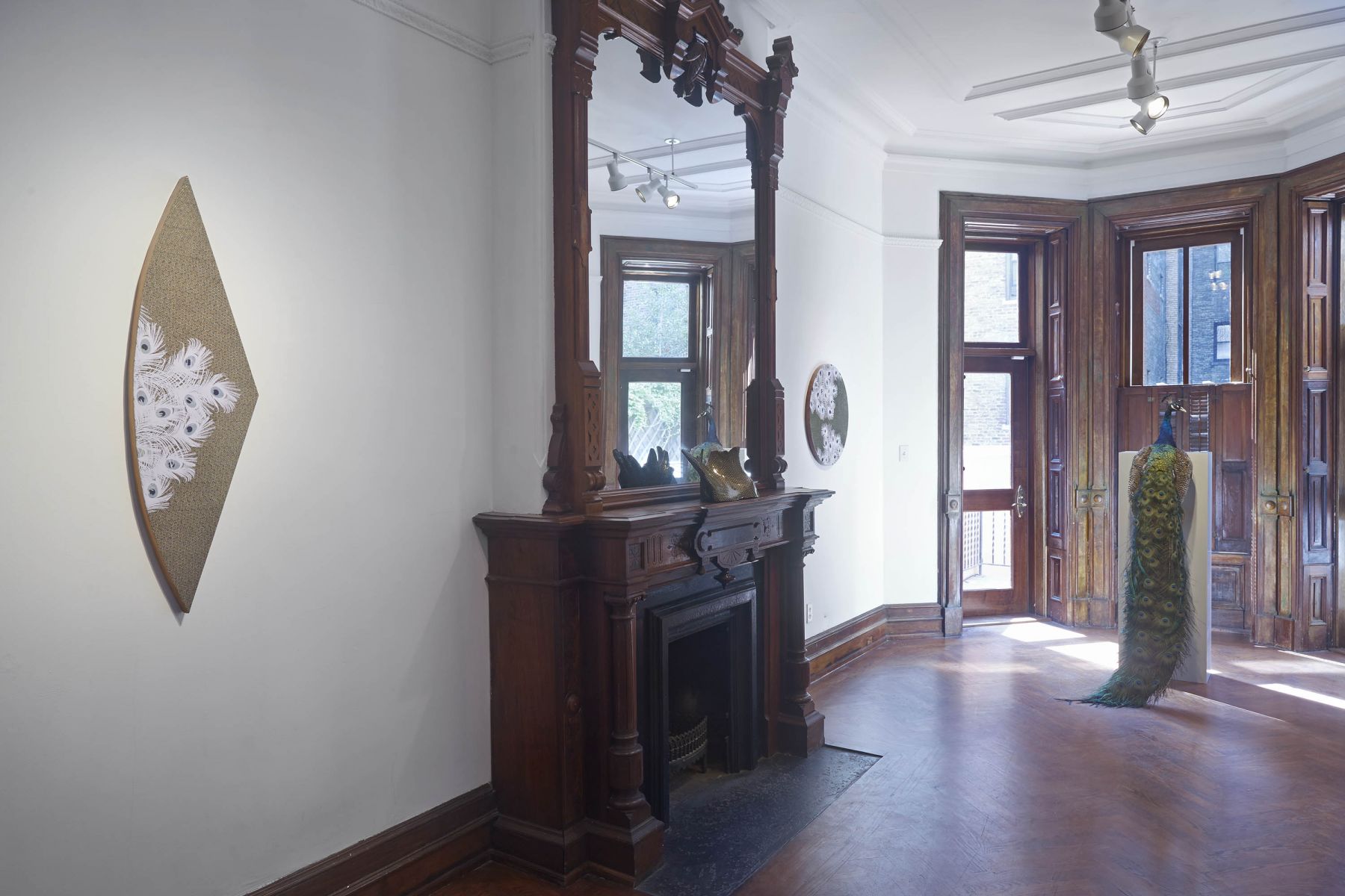 Andisheh Avini (Installation View), 118 East 64th Street, 2015