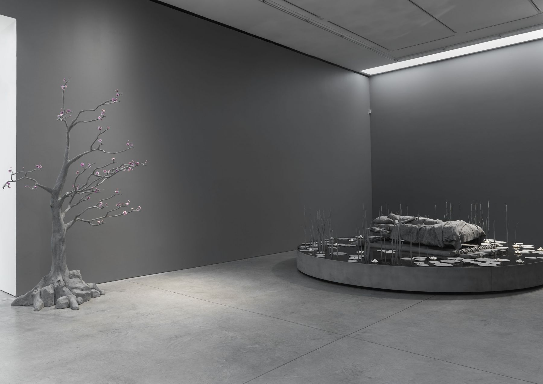 Hans Op de Beeck (Installation View), Boesky East, 2019