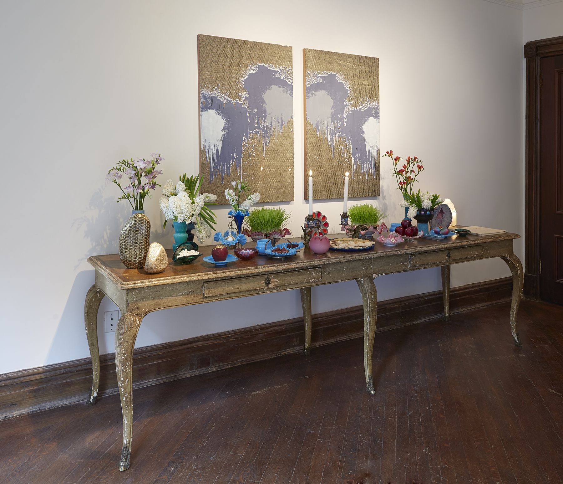 Andisheh Avini (Installation View), 118 East 64th Street, 2015
