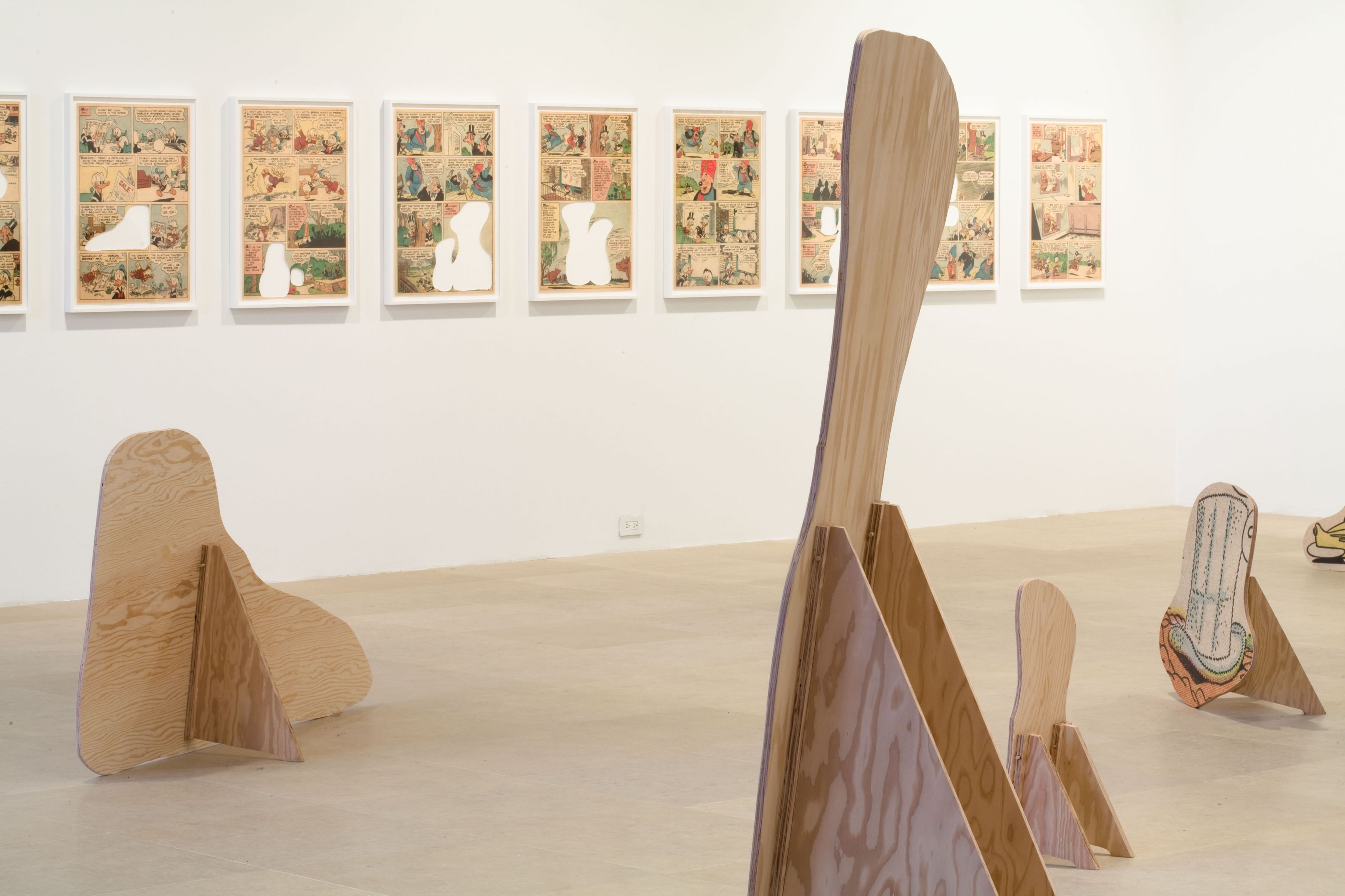 Allen Ruppersberg, Installation view, Greene Naftali, New York, 2010