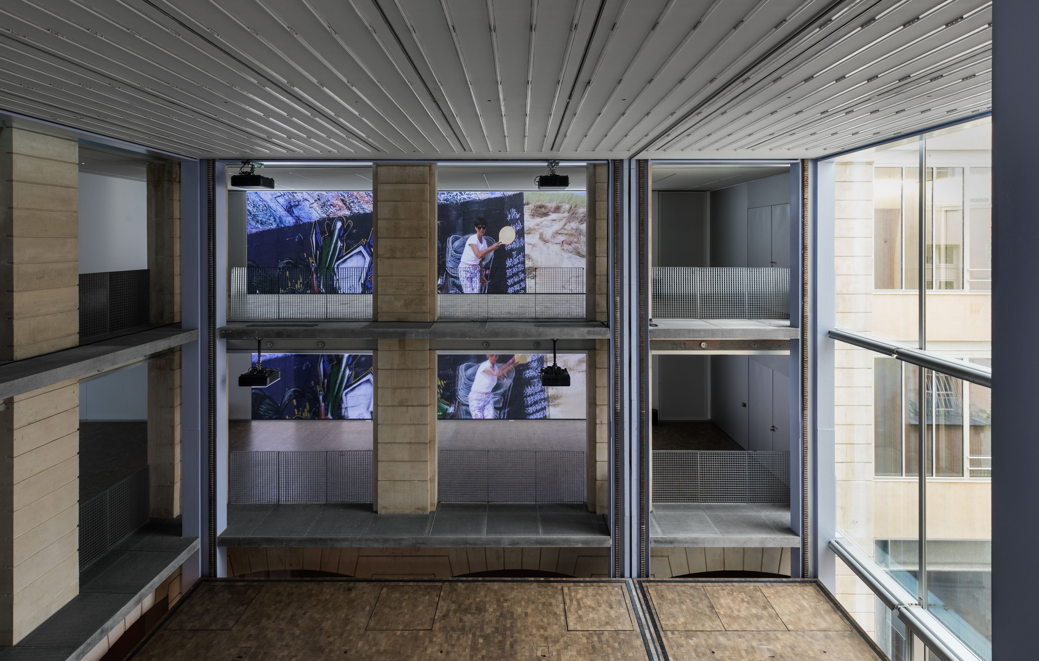 Lutz Bacher, Installation View, The Silence of the Sea, Lafayette Anticipations - Fondation d’entreprise Galeries Lafayette, 2018
