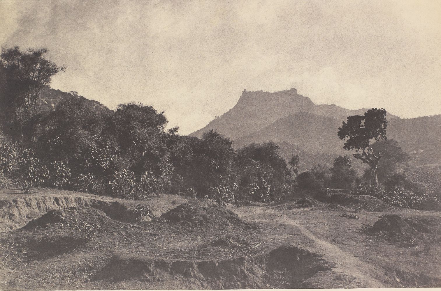 Captain Linnaeus TRIPE (English, 1822-1902) Beekinpully, Veerabuddradroog, Madras, India, December 1857-January 1858 Albumenized salt print from a waxed paper negative 23.9 x 36.6 cm mounted on 43.0 x 56.5 cm paper Printed "7" adhered above upper right corner of image, on mount