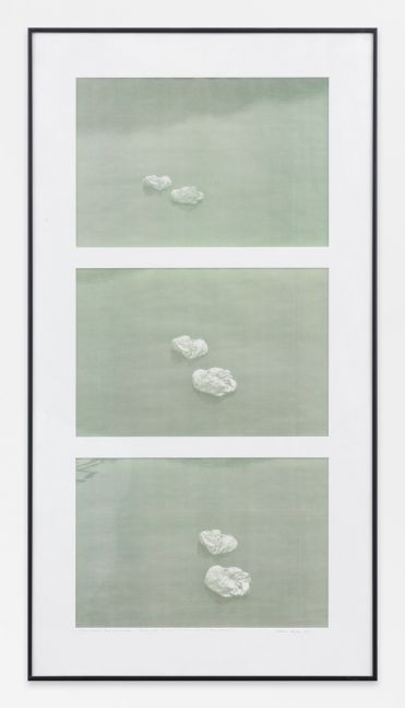 Helène Aylon two sacs en route, Water colors - Green Glow, 1990