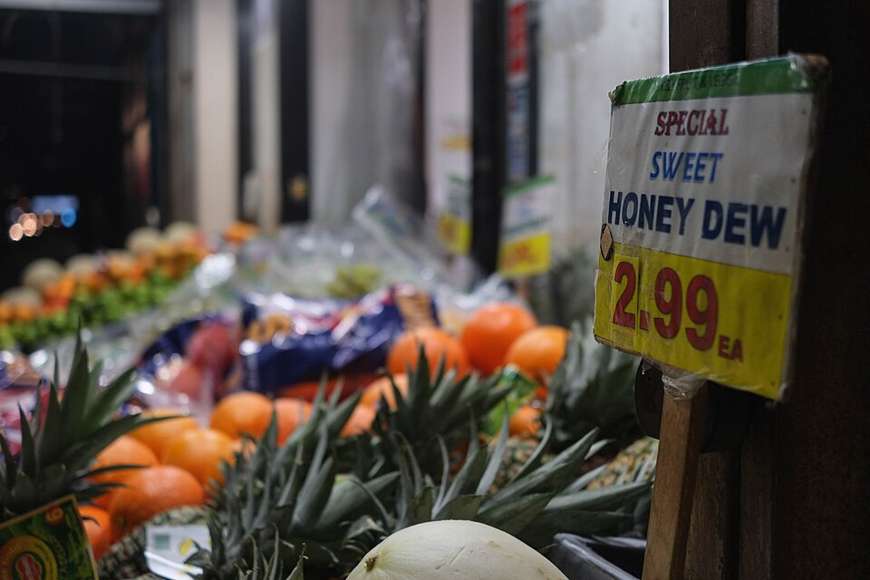 A Place for Food Cooperatives in a Municipal Grocery Framework