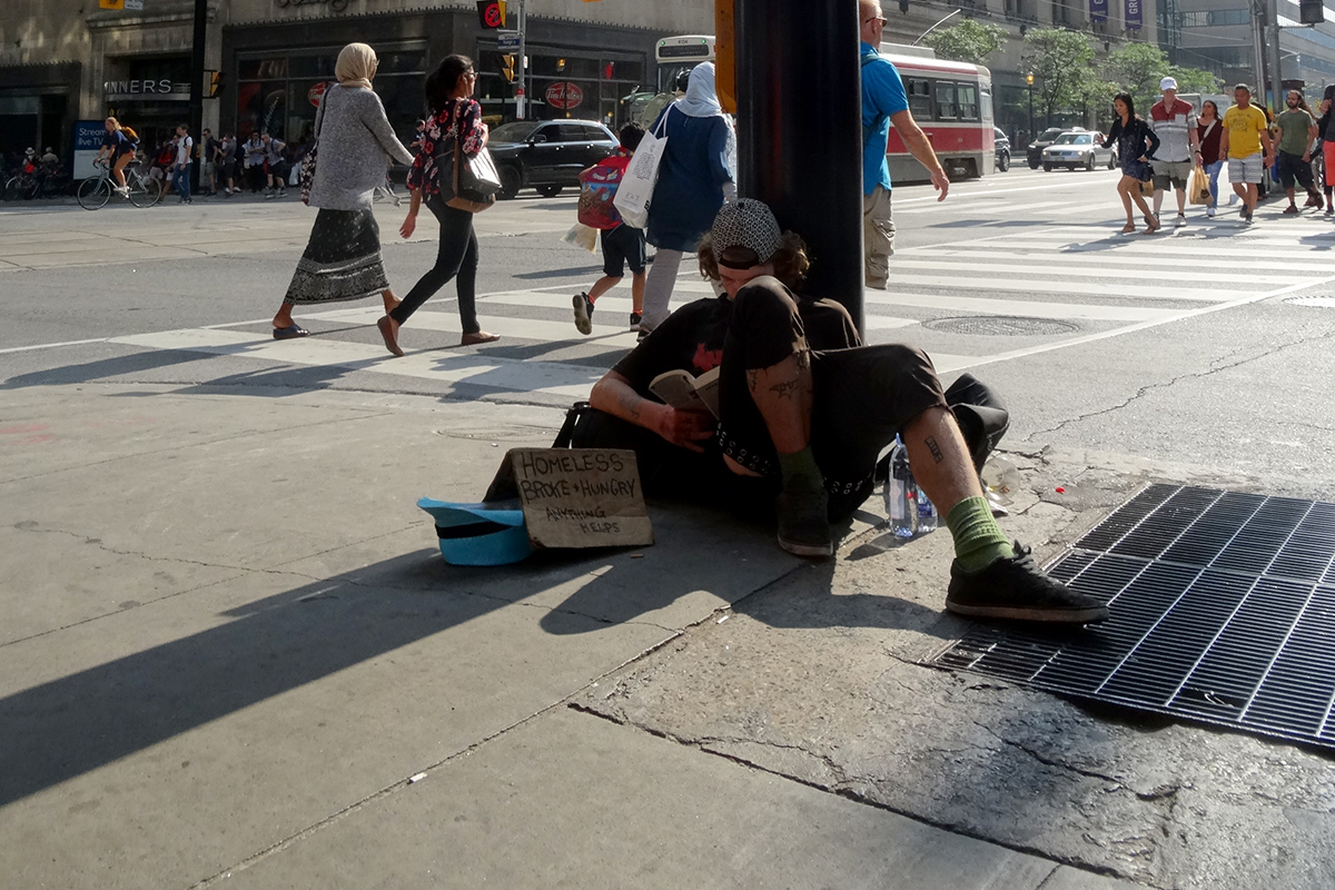 Homeless in College: Resources and Scholarships Listed