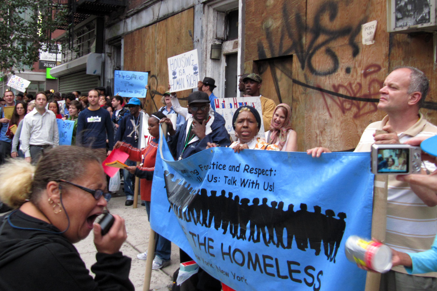 Organization: Picturing the Homeless