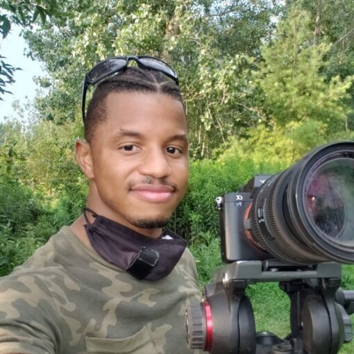 Headshot for Julian Victor