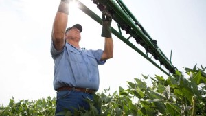 Sprayer Clean-Out Gets New Attention