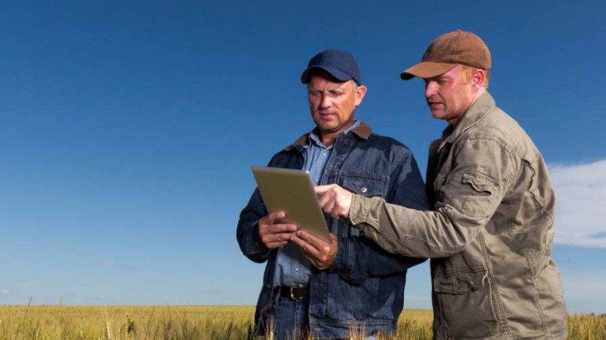 Is Agricultural Data a New Commodity for Growers, Service Providers?