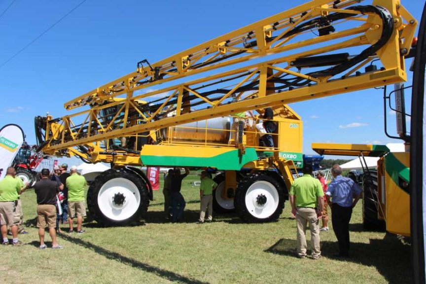 7550 High Clearance Sprayer and 4103 High Flotation Spreader  | Oxbo International 