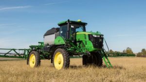 John Deere Adds R4044 Sprayer to Self-Propelled Applicator Line