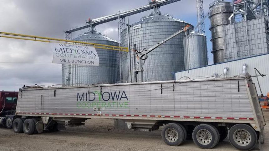GROWMARK Acquires Key Assets from Mid-Iowa Cooperative