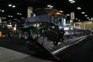 Fendt IDEAL 9300 DynaFlex Head