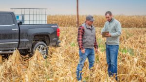 A View from the Digital Crossroads: How Ag Retailers Can Lead in the Omnichannel Age