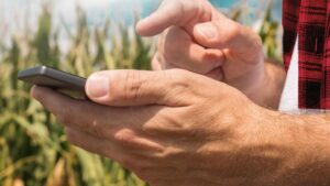 AGCO Pilots Innovative Precision Ag Line Support Service for Farmers