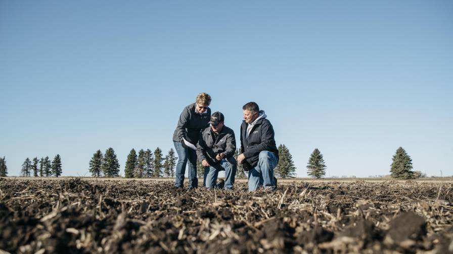 Grower Retailer Soil Sampling Photo The Mosaic Company