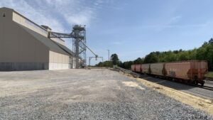 Rail Carriers, Labor Unions Reach Tentative Agreement