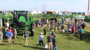 MAGIE: Where Tradition Meets Technology in the Custom Application Industry
