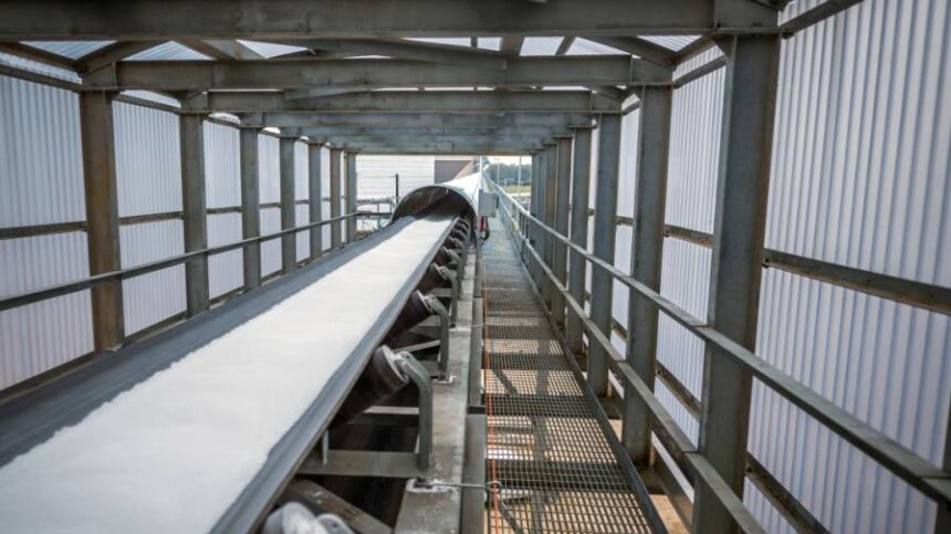 Will Disruptive Forces Finally Catch Up to the Fertilizer Market in 2023?
