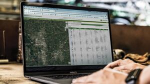 John Deere Introduces Operations Center PRO for Ag Retailers