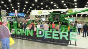 John Deere Joins Growth Energy in Commitment to Advancing Renewable Fuels