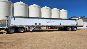 All New Quickveyor QVP38′ (38′ Prestige) Fertilizer Tender Trailer