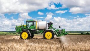 John Deere Releases Sprayer Updates to Maximize Yields and Minimize Costs