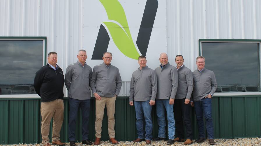 From left: Billy Slade, Rob Clayton, Jeff Tarsi, Thaddeus Bates, Kent McDaniel, Paul Bonnett, and Rob Dunlop.