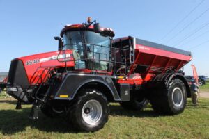 SS400+ Mounted Spinner Spreader