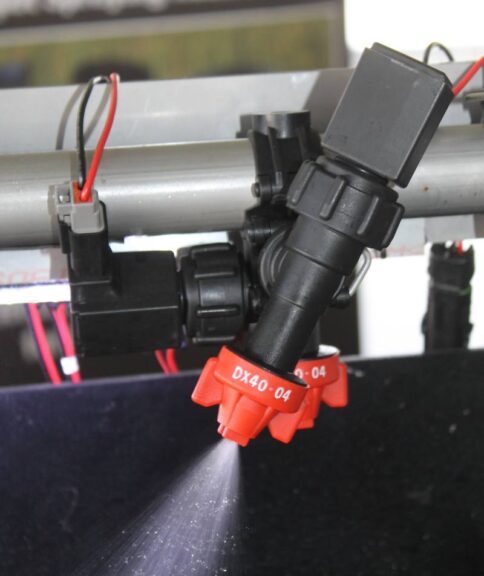 Combo-Jet DX Series Spot-Spraying Nozzles 