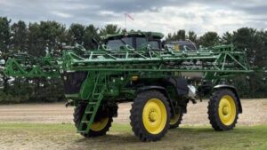 Weed Control Breakthroughs Take Center Stage at UW’s Precision Spray Technology Workshop