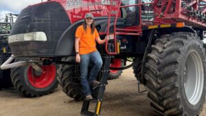 From Field to Community: Four Standout Applicators Named IFCA Finalists