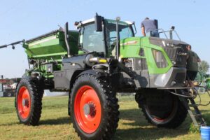 Rogator 900 Series