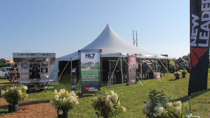 The MAGIE Image Award winning booth from New Leader was singled out for its “inviting design and open layout.”