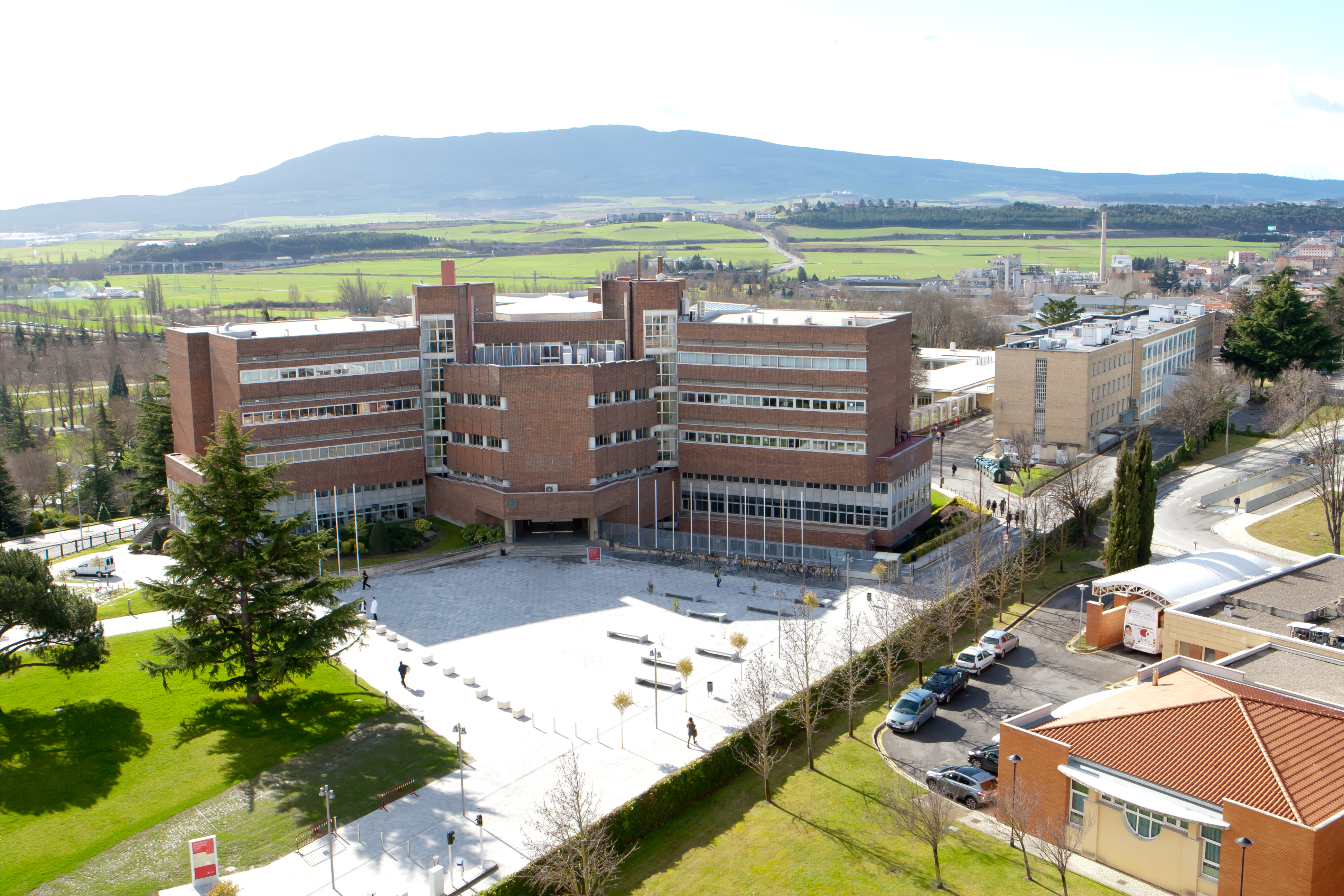 Curso sobre Investigación Biosanitaria by... Flipsnack