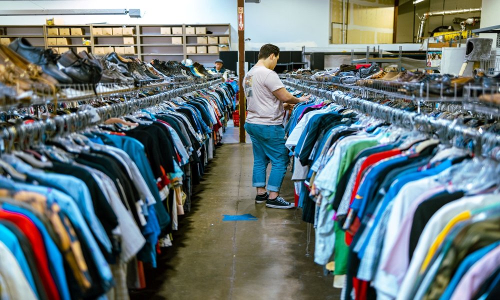 Treasure Hunting A Guide to Thrifting