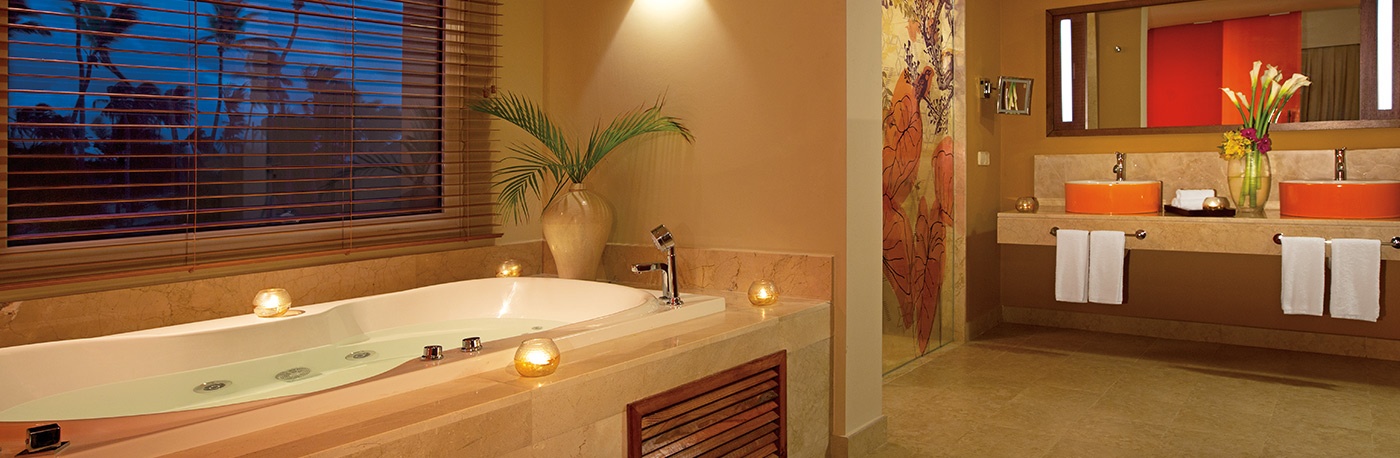 punta_cana.xhale.slideshow.brepc_mastersuitebathroom_1400x458gk-is-405